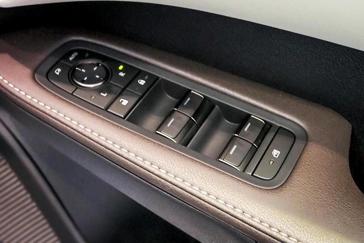 2024 Lexus RX RX350h Luxury Auto 2WD image 14