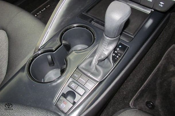 2021 Toyota Camry Hybrid Ascent image 12