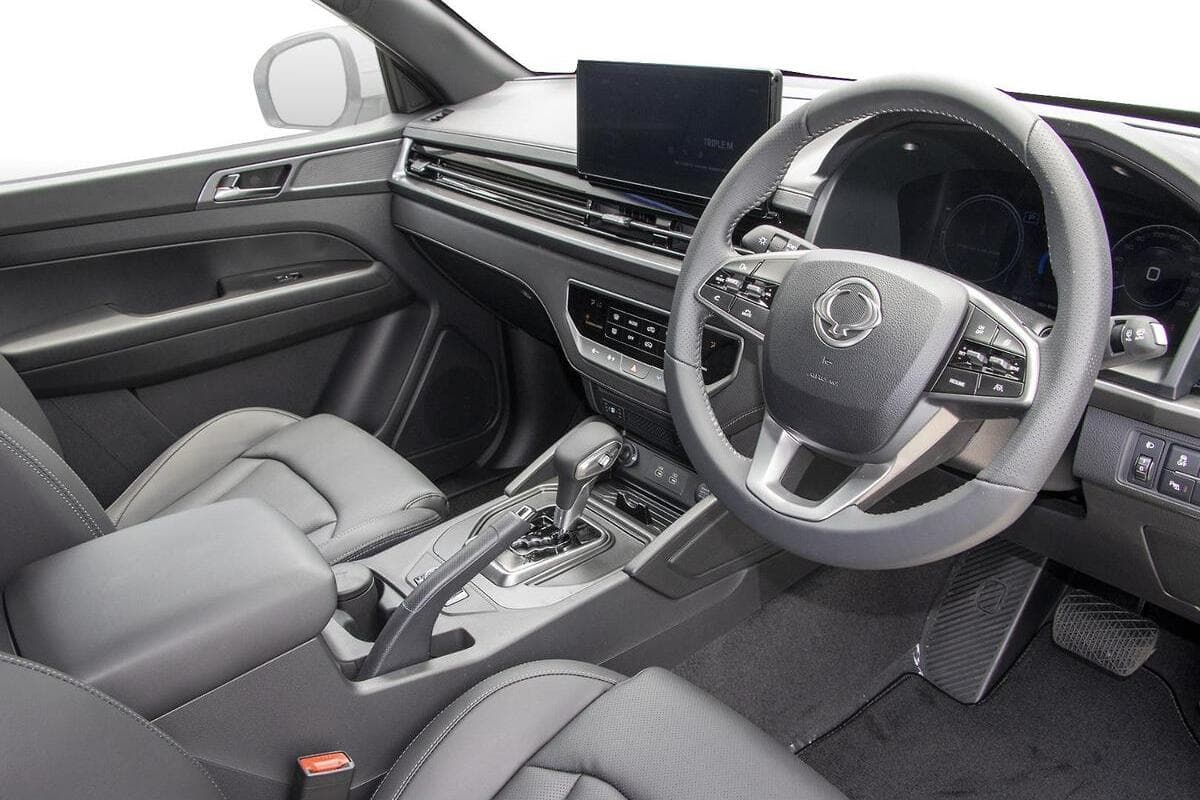 2025 KGM SsangYong Musso Adventure Auto 4x4 MY24 image 6