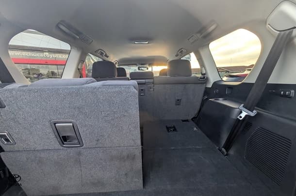 2021 Toyota Prado GXL image 25