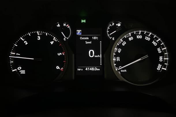2020 Toyota Prado GX image 16
