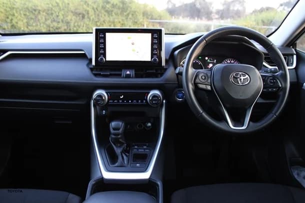 2020 Toyota RAV4 Hybrid GX-2WD image 24