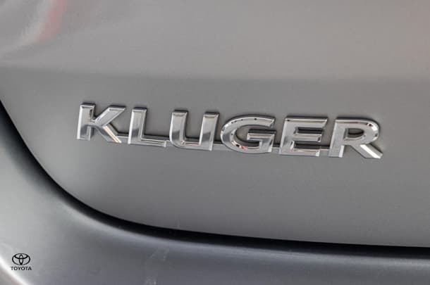 2017 Toyota KLUGER GX AWD image 19
