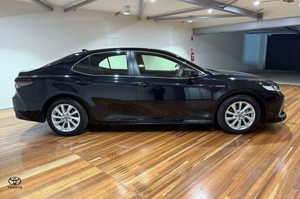2024 Toyota Camry Hybrid Ascent image 12