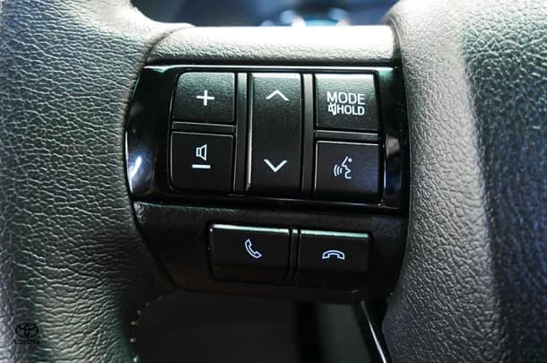 2024 Toyota Hilux 4x4 Rogue image 18