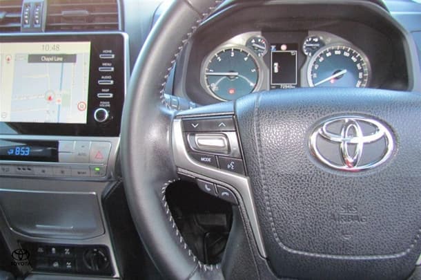 2020 Toyota Prado GXL image 8