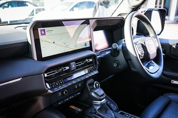 2024 Toyota Prado Kakadu image 25