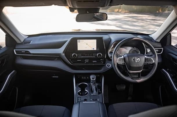 2024 Toyota KLUGER HYBRID GX AWD image 9