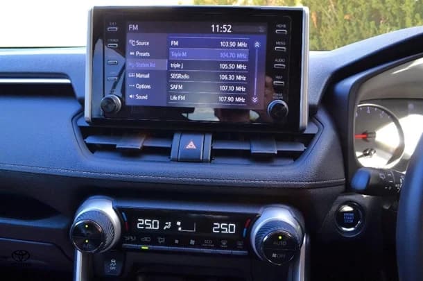 2019 Toyota RAV4 GXL-2WD image 8