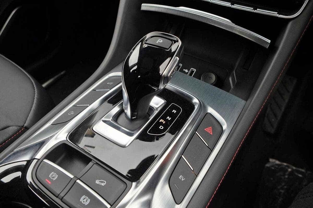2024 MG HS Plus EV Essence Auto FWD MY23 image 15