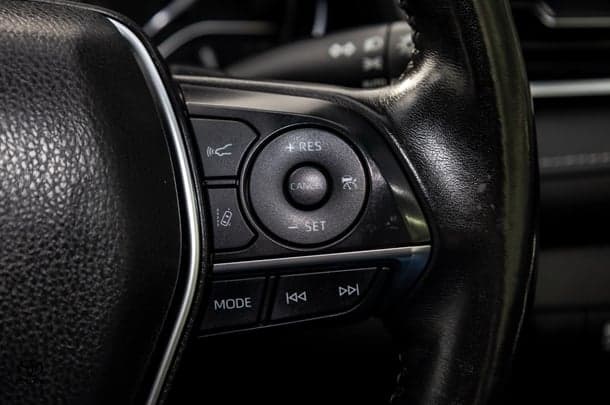 2018 Toyota CAMRY SX image 13