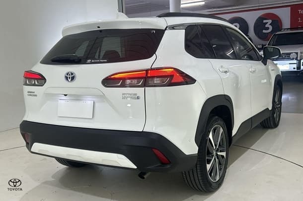 2023 Toyota Corolla Cross Hybrid Atmos AWD image 10