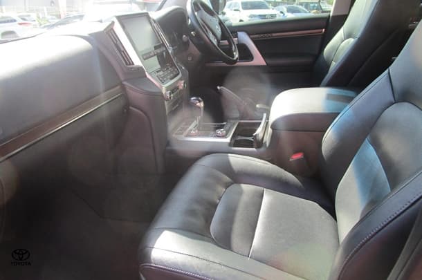 2018 Toyota Landcruiser Sahara image 7