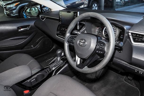 2020 Toyota Corolla Ascent Sport Hybrid image 17