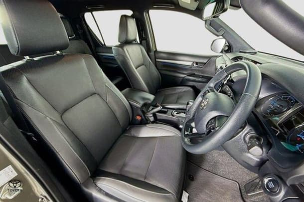 2023 Toyota Hilux Rogue image 12
