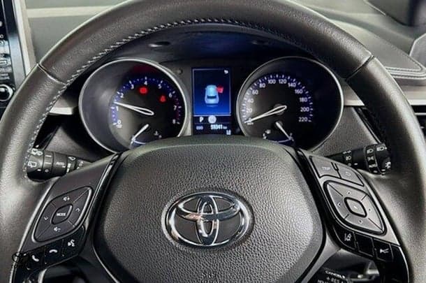 2022 Toyota CH-R GXL 2WD image 12