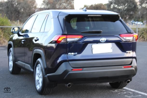 2020 Toyota RAV4 Hybrid GX-2WD image 10