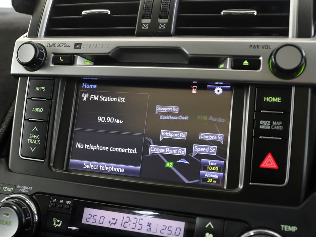 2017 Toyota Prado Kakadu image 14