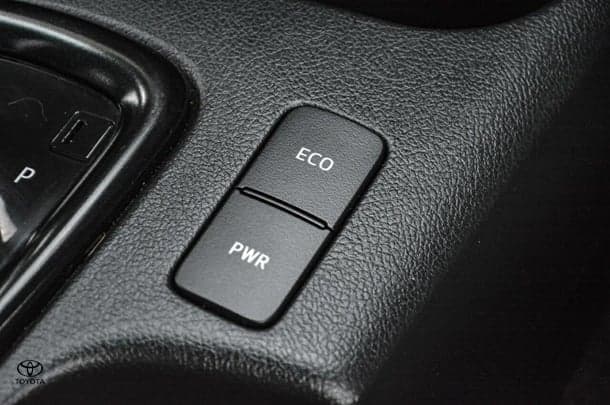 2023 Toyota Hilux 4x4 Rogue image 21