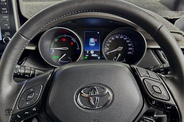 2021 Toyota C-HR Hybrid Koba 2WD image 13