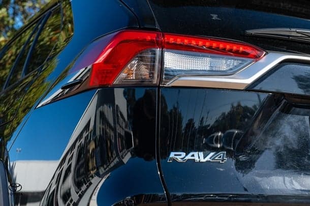 2022 TOYOTA RAV4 Hybrid Cruiser-AWD image 27
