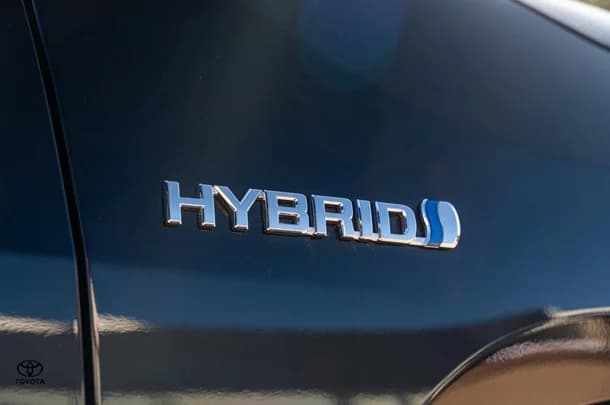 2022 TOYOTA RAV4 Hybrid Cruiser-AWD image 26