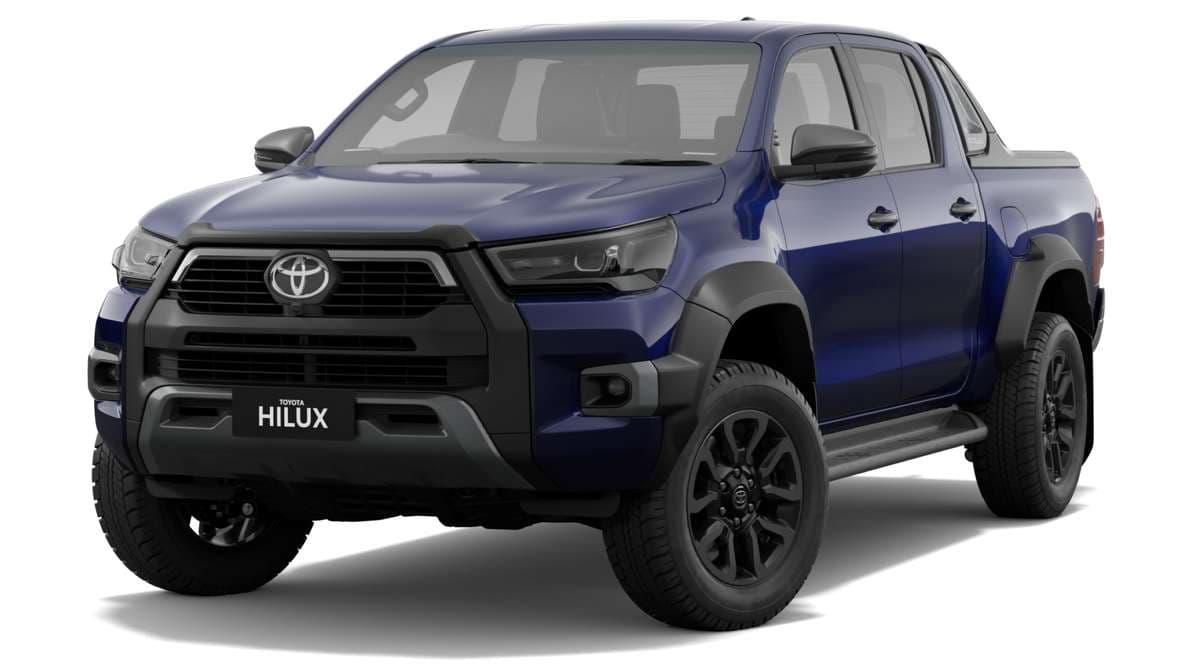 2024 Toyota Hilux 4x4 Rogue 48V Double-Cab Pick-Up image 4