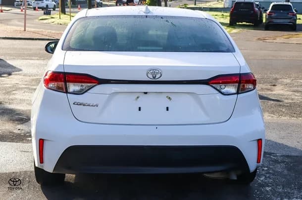 2023 Toyota Corolla Sedan Ascent Sport image 5