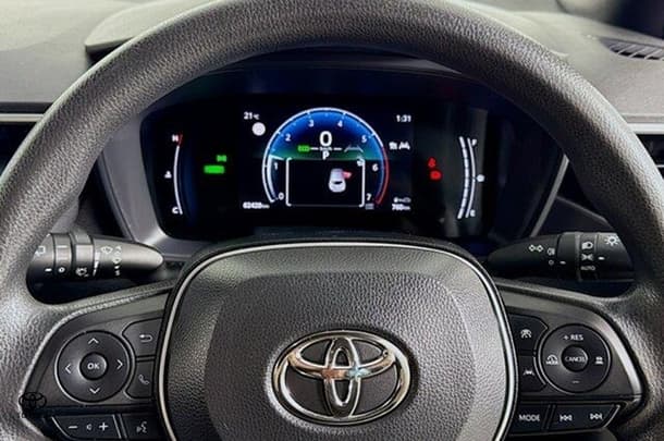 2022 Toyota Corolla Ascent Sport image 13