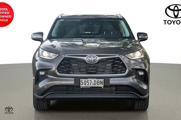 2024 Toyota KLUGER HYBRID AWD GRANDE image 2