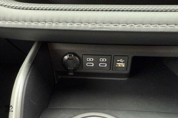 2023 Toyota KLUGER GXL AWD image 26