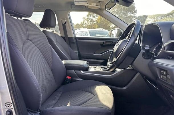 2022 Toyota Kluger GX AWD image 11