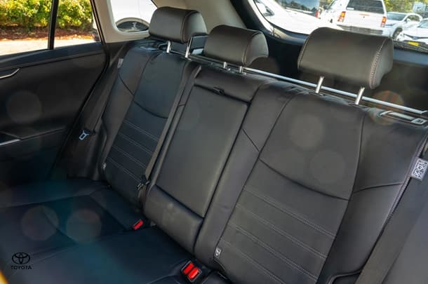 2022 TOYOTA RAV4 Hybrid Cruiser-AWD image 9
