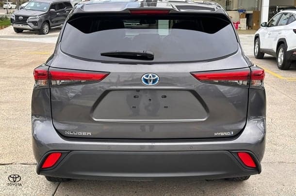 2023 Toyota Kluger Hybrid GX AWD image 5