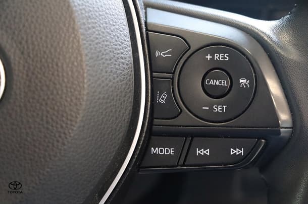 2022 Toyota RAV4 GX-2WD image 18