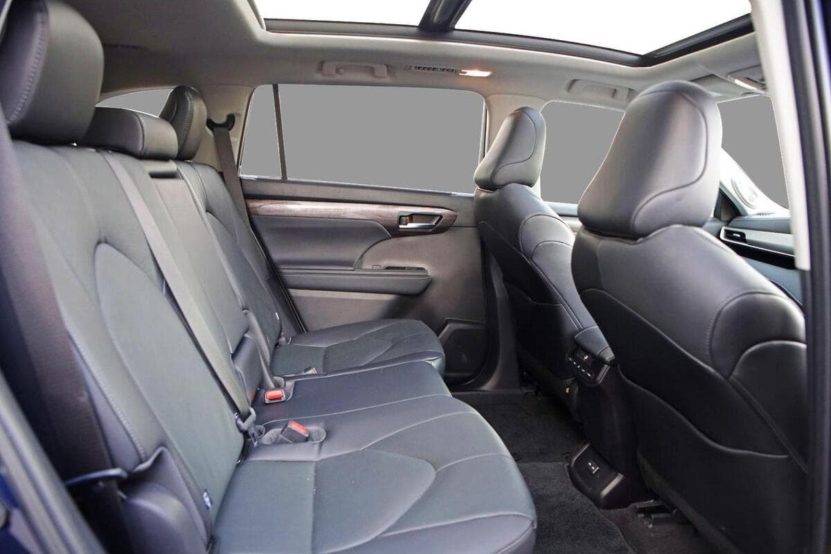 2024 Toyota Kluger Grande Auto eFour image 8
