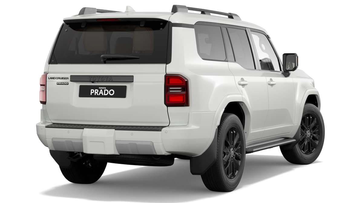 2025 Toyota Prado VX Turbo-diesel image 3