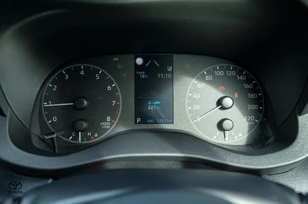2023 TOYOTA Yaris Ascent Sport image 11
