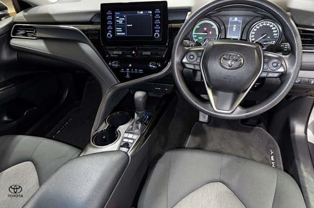 2024 Toyota Camry Hybrid Ascent image 4