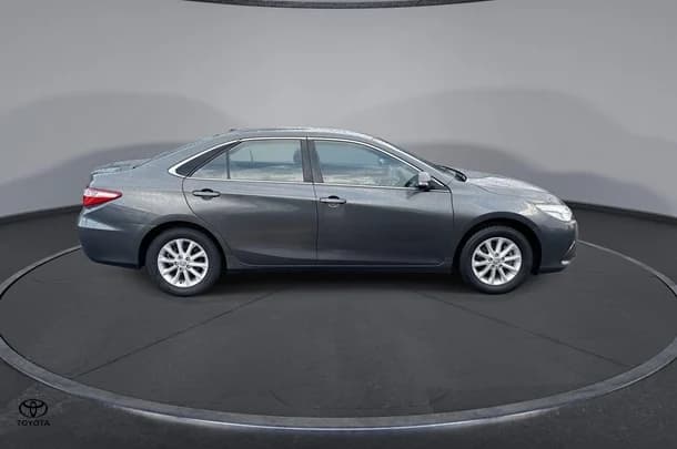 2016 Toyota CAMRY Altise image 9