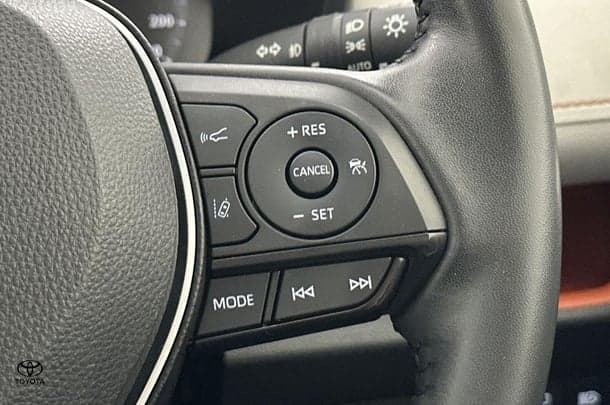 2022 Toyota RAV4 Edge AWD image 30