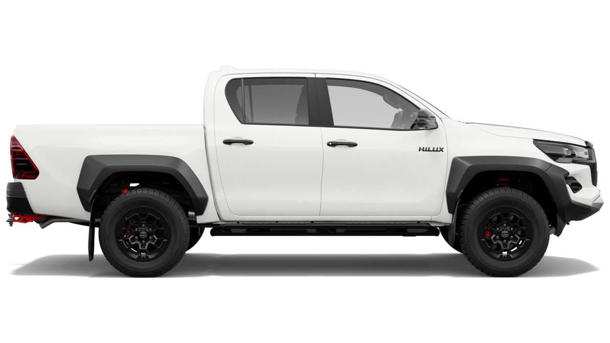 2024 Toyota Hilux 4x4 GR Sport Double-Cab Pick-Up image 2