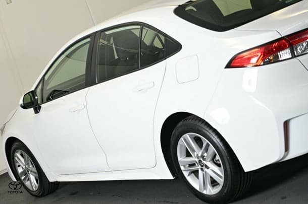 2021 Toyota Corolla Ascent Sport image 19