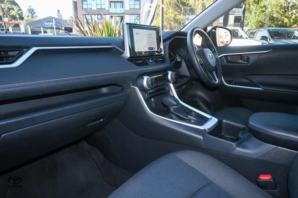 2022 TOYOTA RAV4 GX-2WD image 8