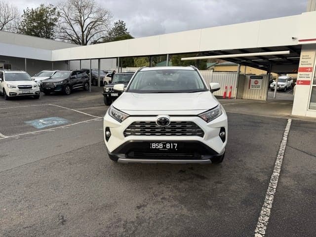 2021 Toyota RAV4 Cruiser 2WD image 2