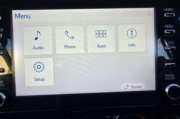 2021 Toyota Hilux SR image 22