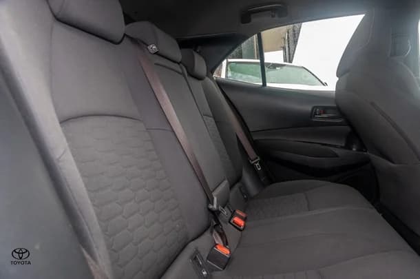2018 Toyota Corolla Ascent Sport image 9