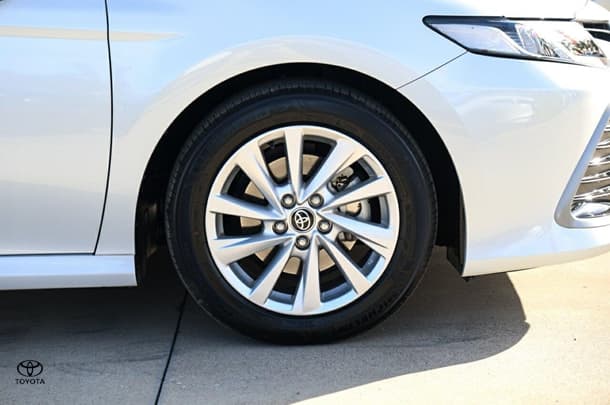2024 Toyota Camry Ascent image 23