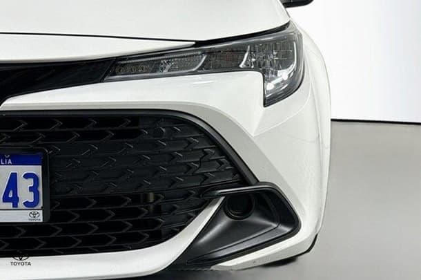 2022 Toyota Corolla Ascent Sport image 3