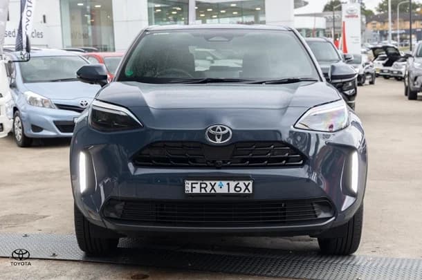 2024 Toyota Yaris Cross Hybrid Urban image 4
